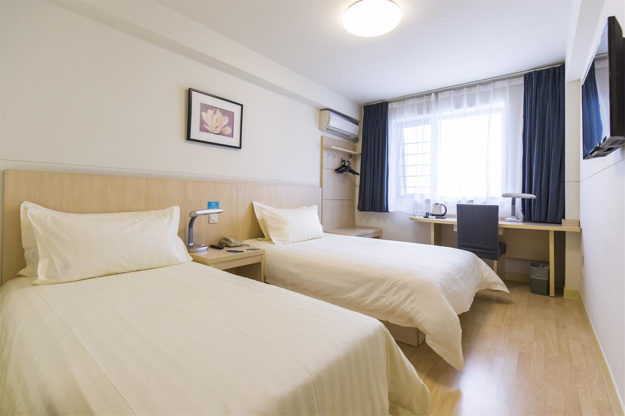 Jinjiang Inn Select Yantai Muping Coach Station Beiguan Ave. מראה חיצוני תמונה